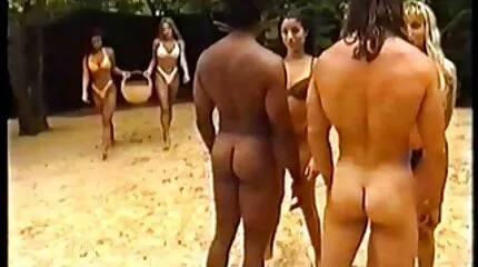 Buomomy 3D chick loves hollandse pornofilms naar krijgen geneukt haar geschoren kutje